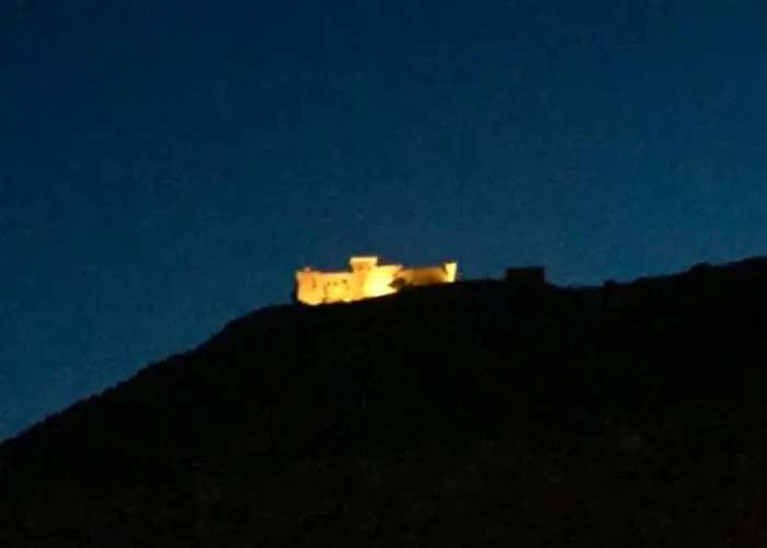 I Leoni Di Sicilia - بيت للعطل فافينانا